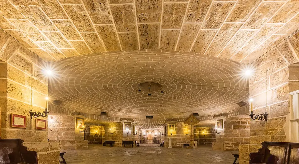 Interior de la catedral de Cádiz