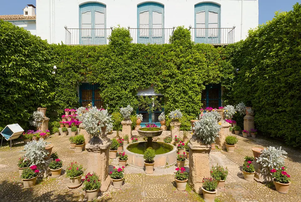 Patio del Palacio de Viana