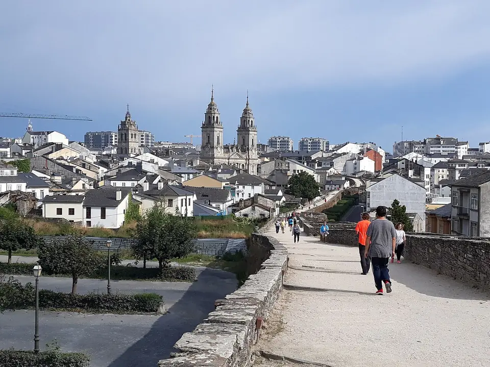 Paseo sobre la muralla